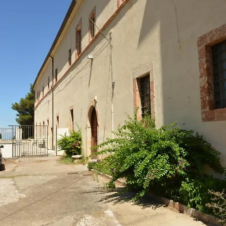 Ξενοδοχείο Convento Di Stignano *