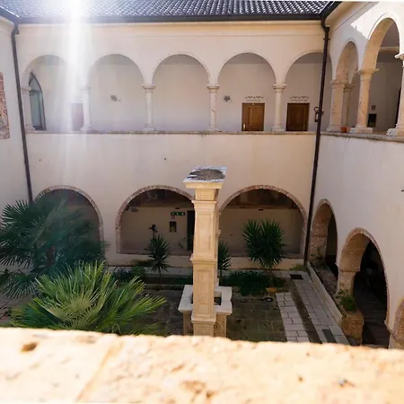 Convento Di Stignano