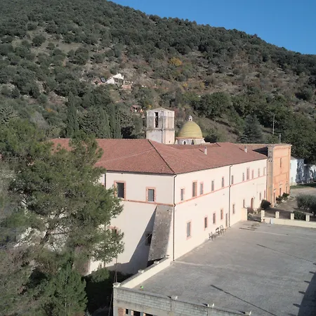 Ξενοδοχείο Convento Di Stignano *