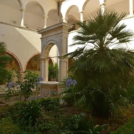 Hotel Convento Di Stignano